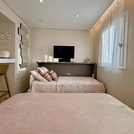 Studio Climatise, Terrasse, Parking Prive, 50M De La Plage Saint-Tropez Exterior foto